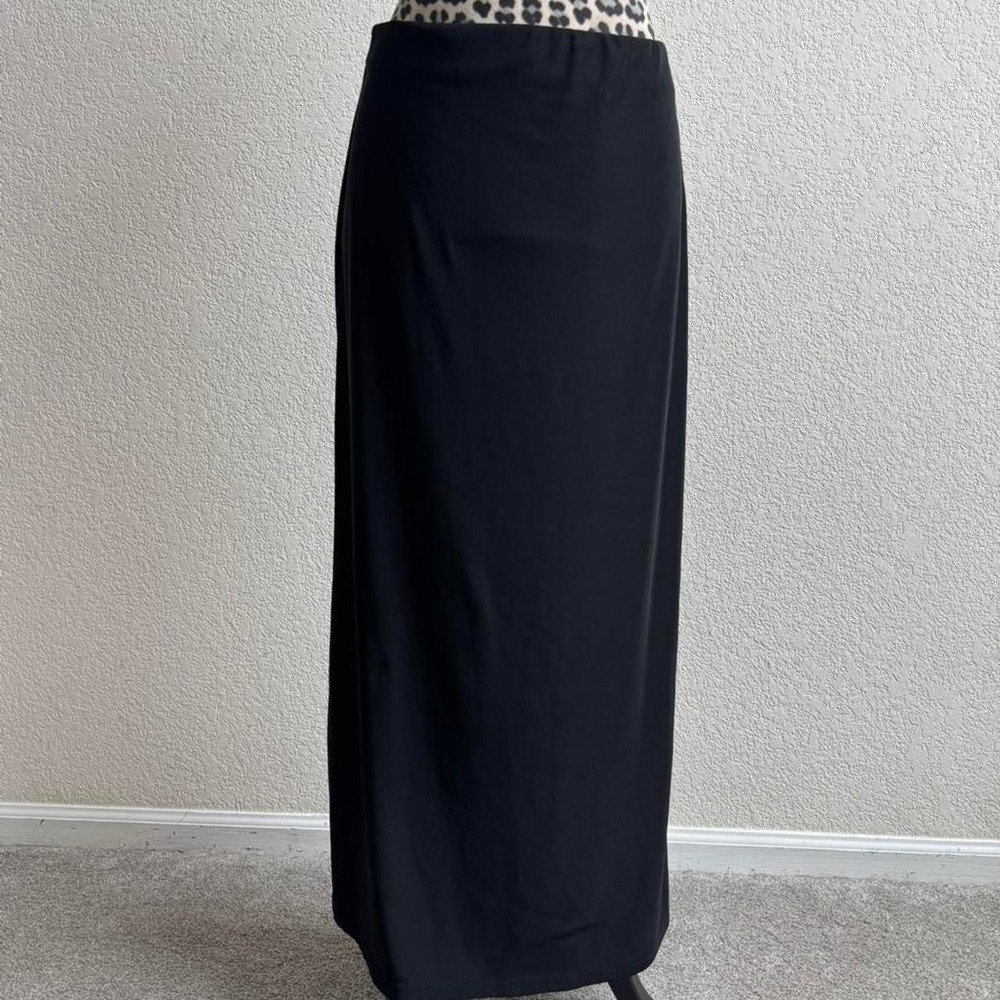 International Newport Group vintage Black maxi skirt with elastic waistband